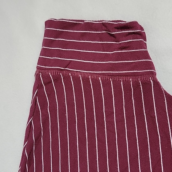Lands' End Women's Maroon White Striped Short Sleeve Turtleneck Top,  L 14-16 - Picture 3 of 8